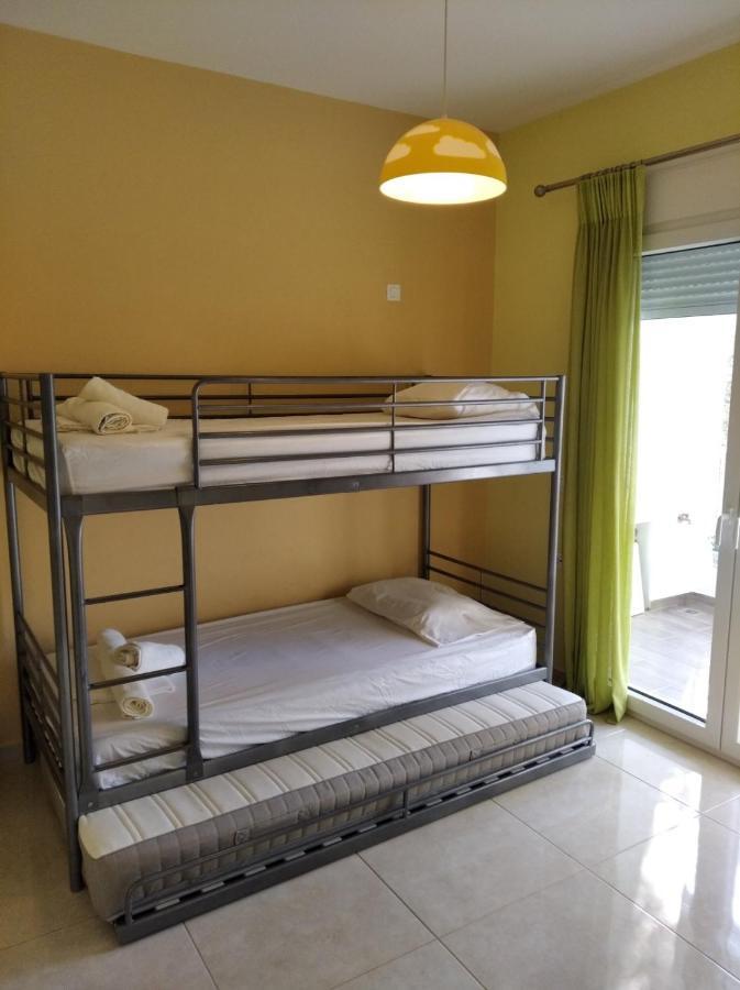 Cozy Villa Vita Lagonisi Kalivia Thorikou ภายนอก รูปภาพ