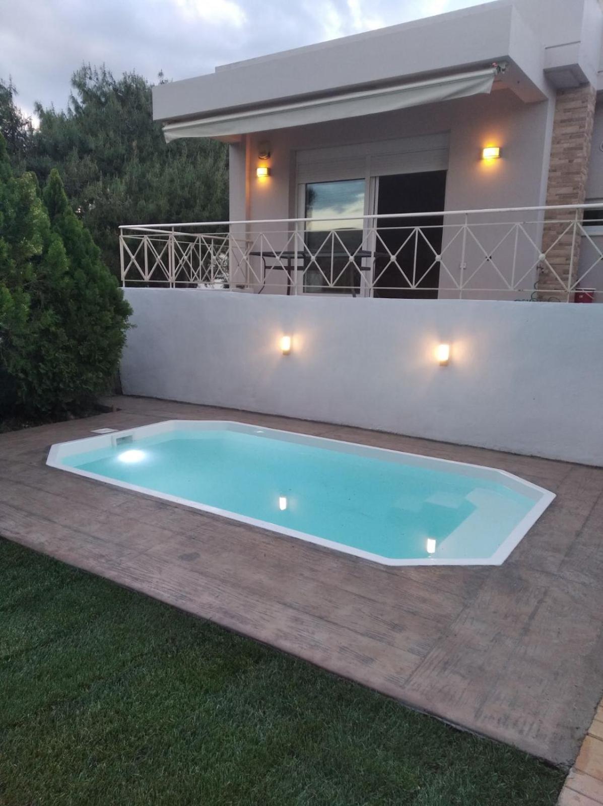 Cozy Villa Vita Lagonisi Kalivia Thorikou ภายนอก รูปภาพ