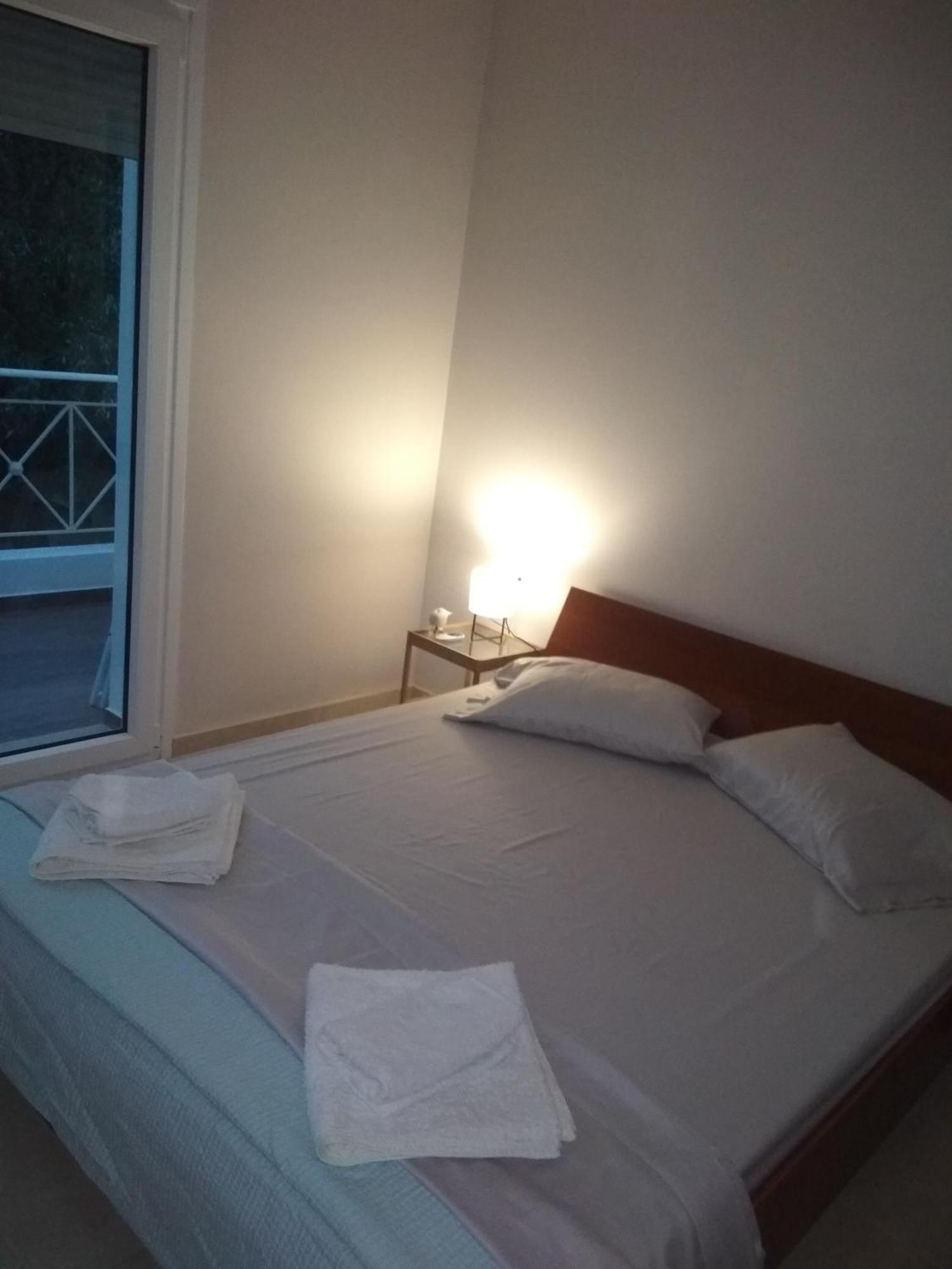 Cozy Villa Vita Lagonisi Kalivia Thorikou ห้อง รูปภาพ